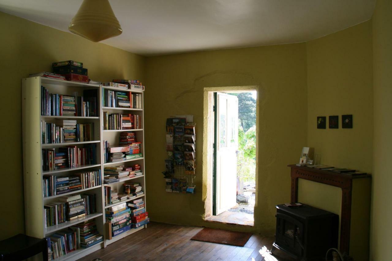 Domaine Les Teuilleres Bed and Breakfast Lacam-dʼOurcet Eksteriør billede